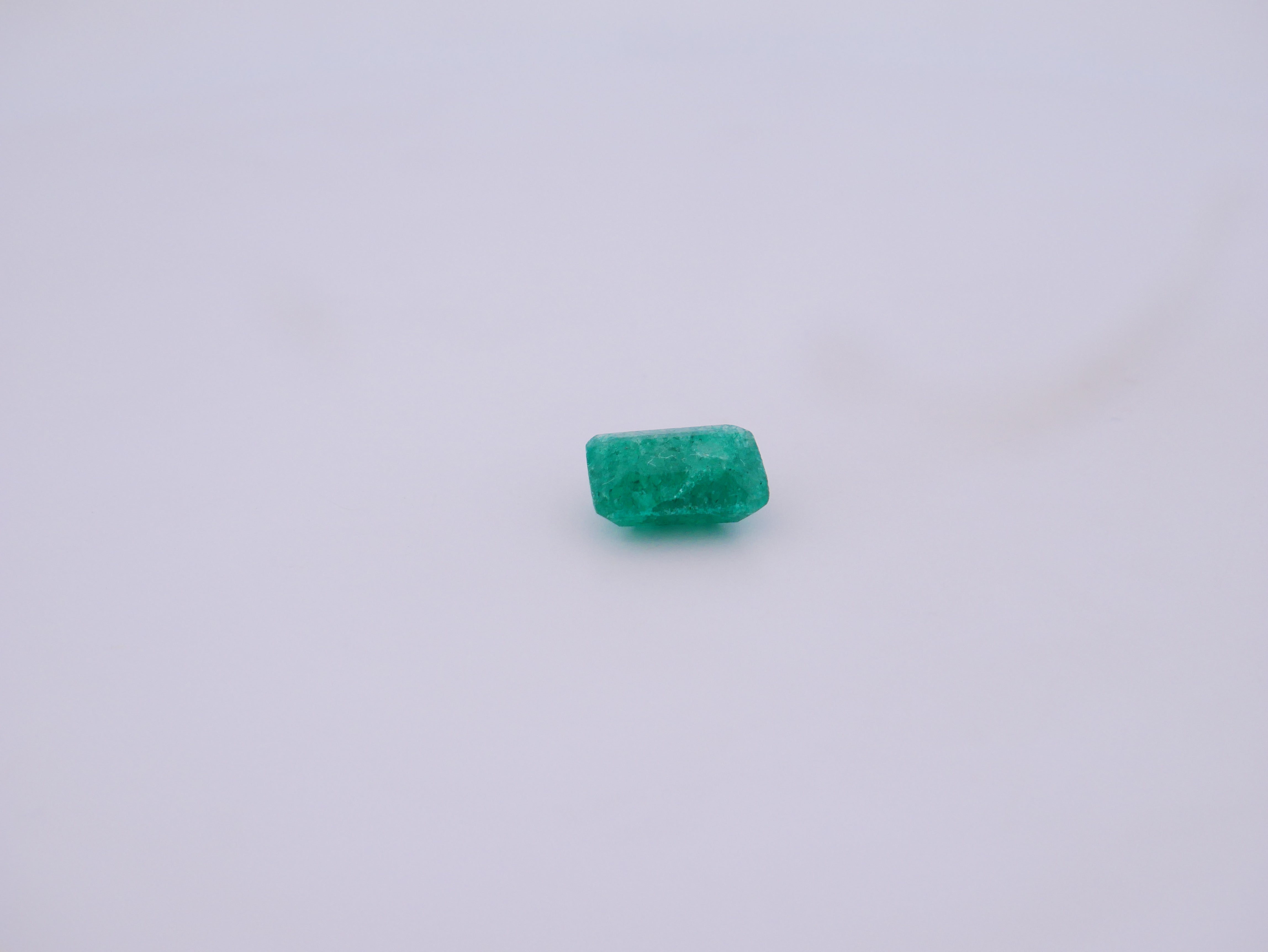 Colombian Emerald - 06.05 Carat