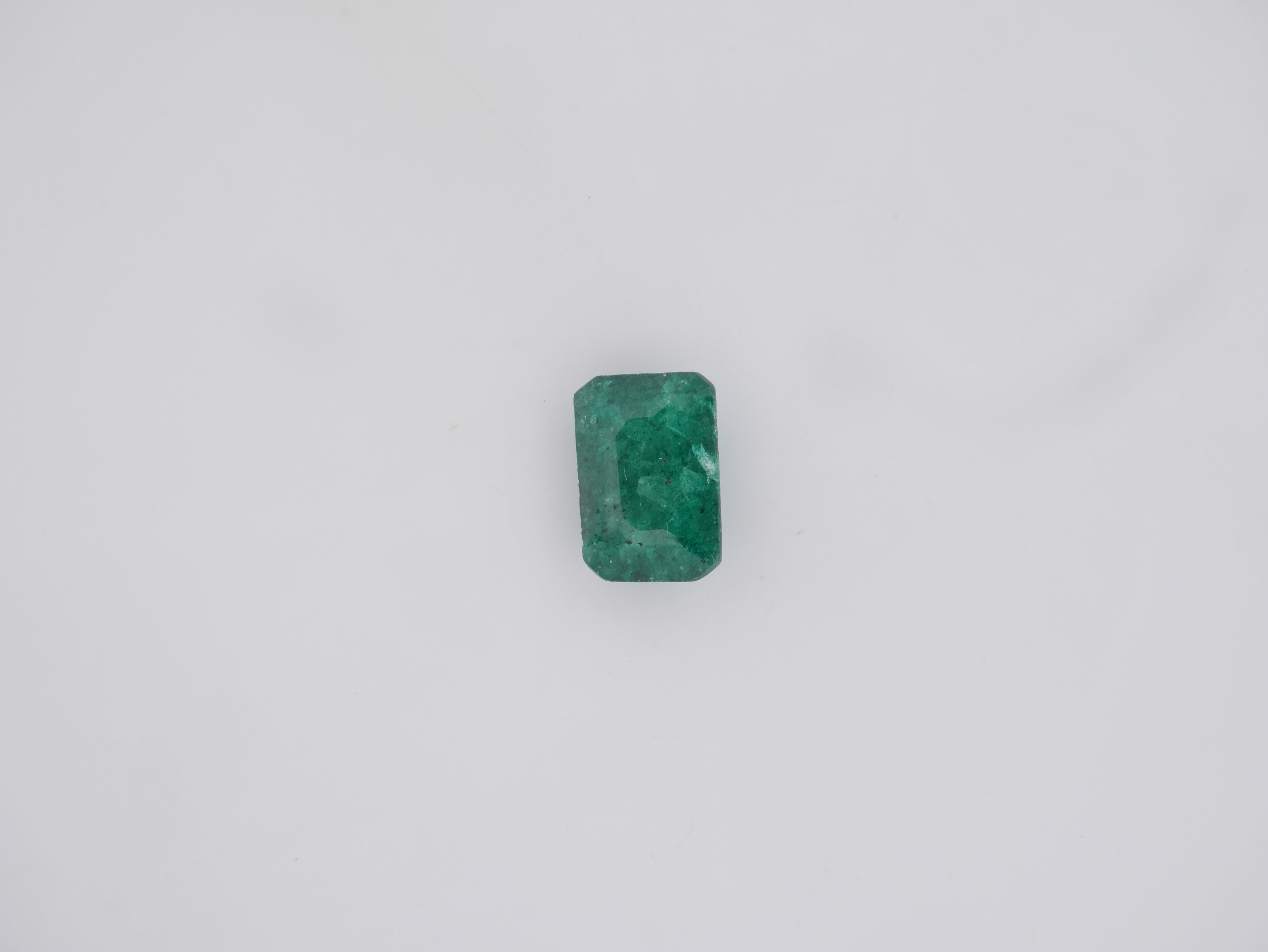 Colombian Emerald - 06.90 Carat