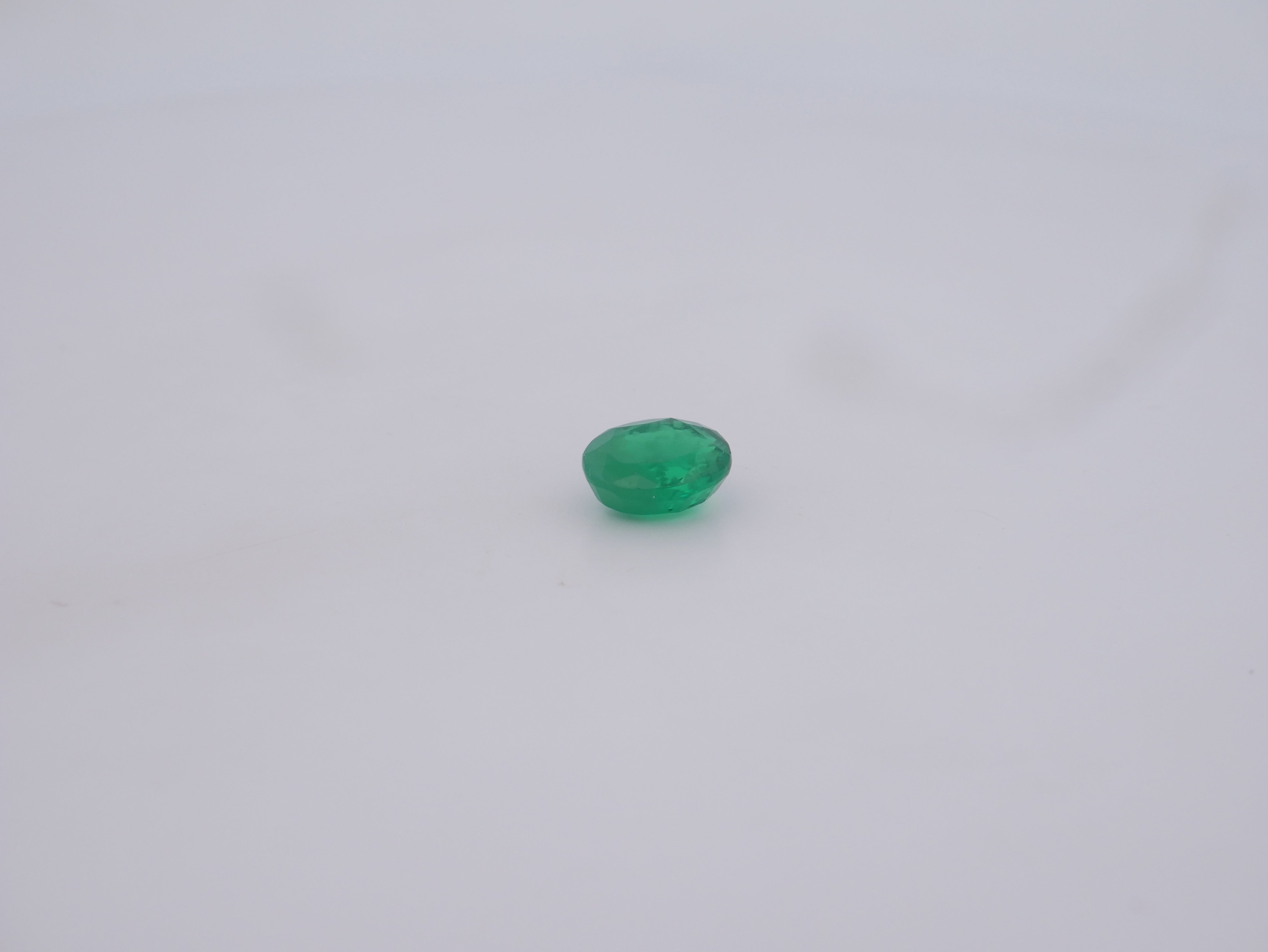 Colombian Emerald - 06-20 Carat