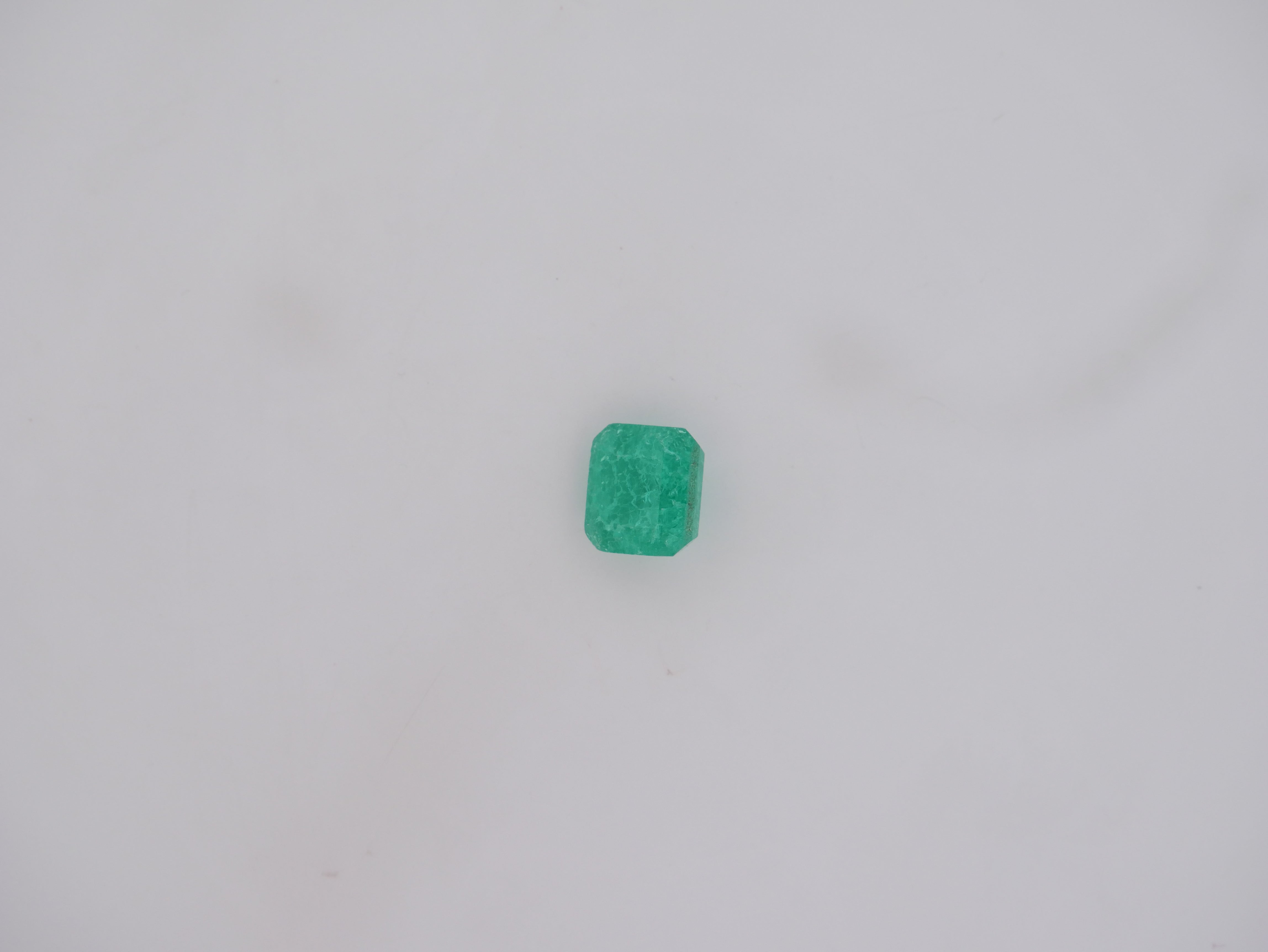 Colombian Emerald - 05-90 Carat