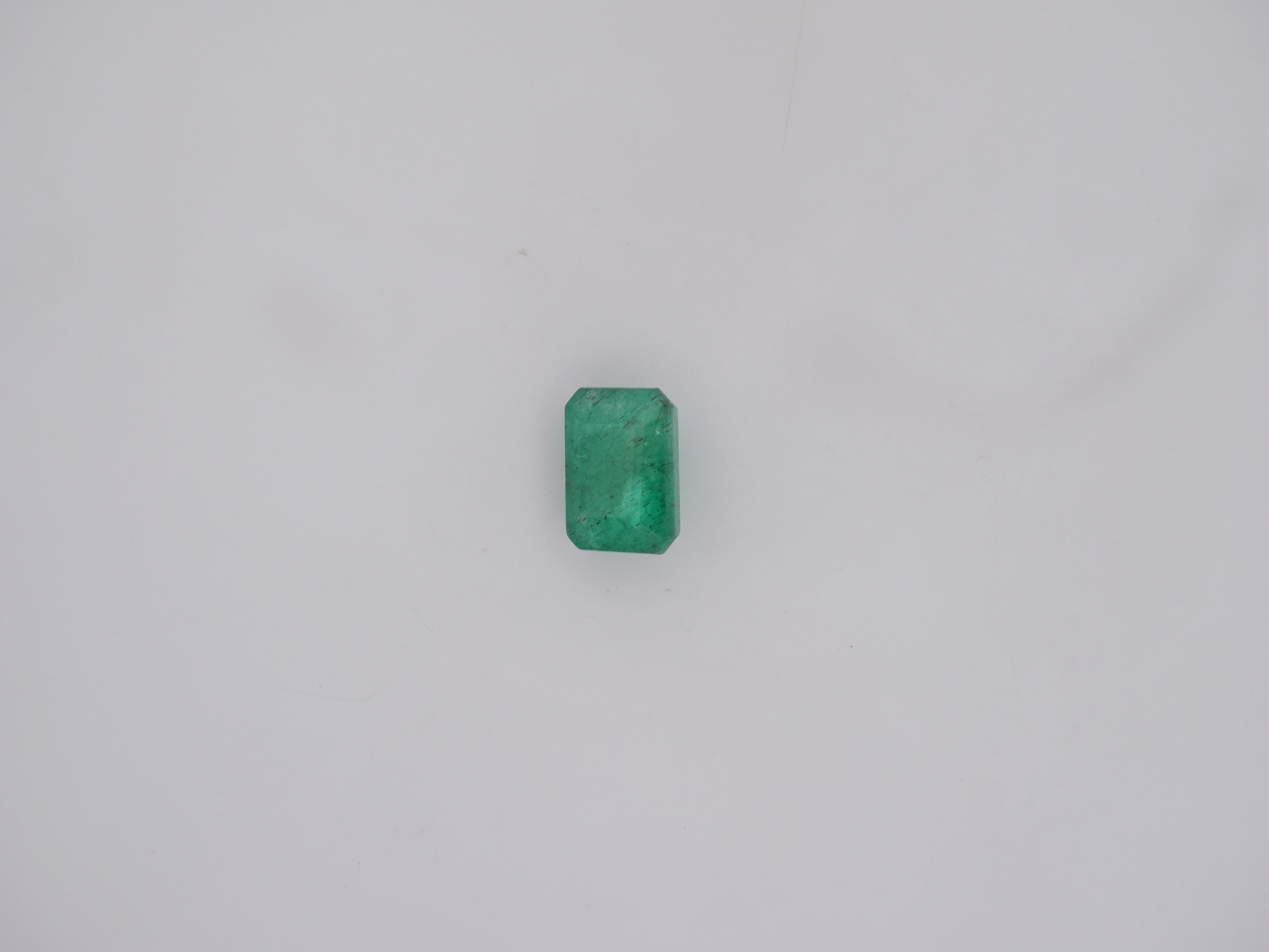 Colombian Emerald - 04-90 Carat