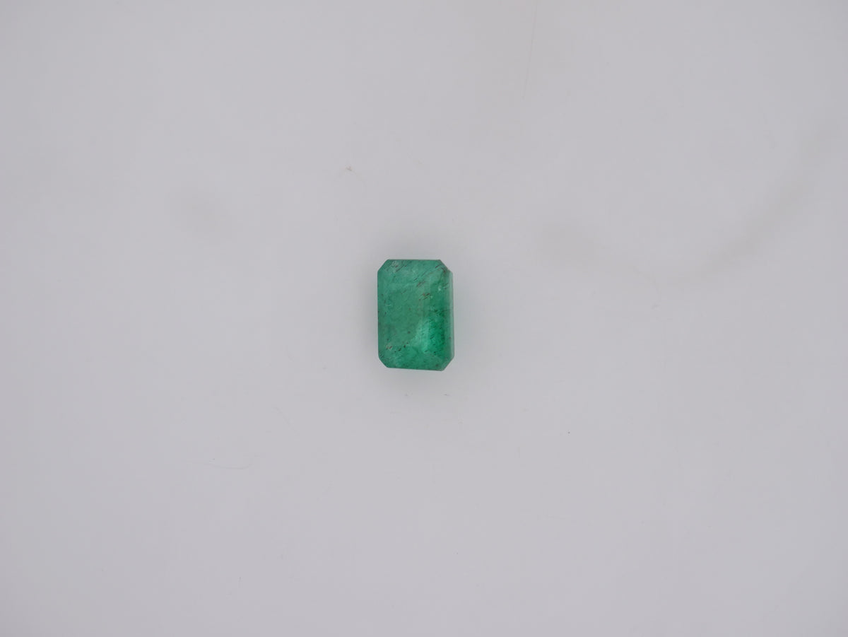 Colombian Emerald - 04-90 Carat
