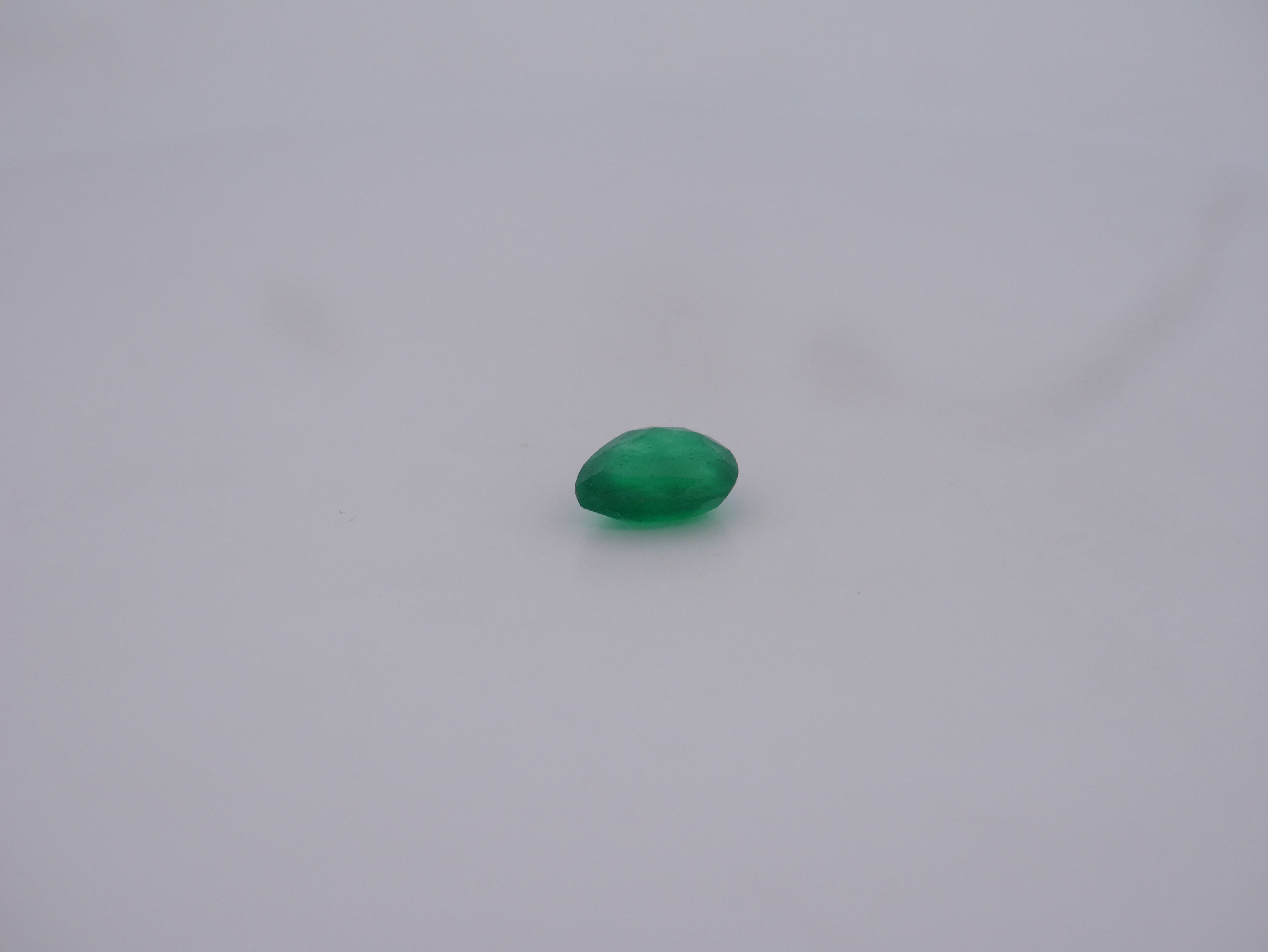 Colombian Emerald - 04-90 Carat