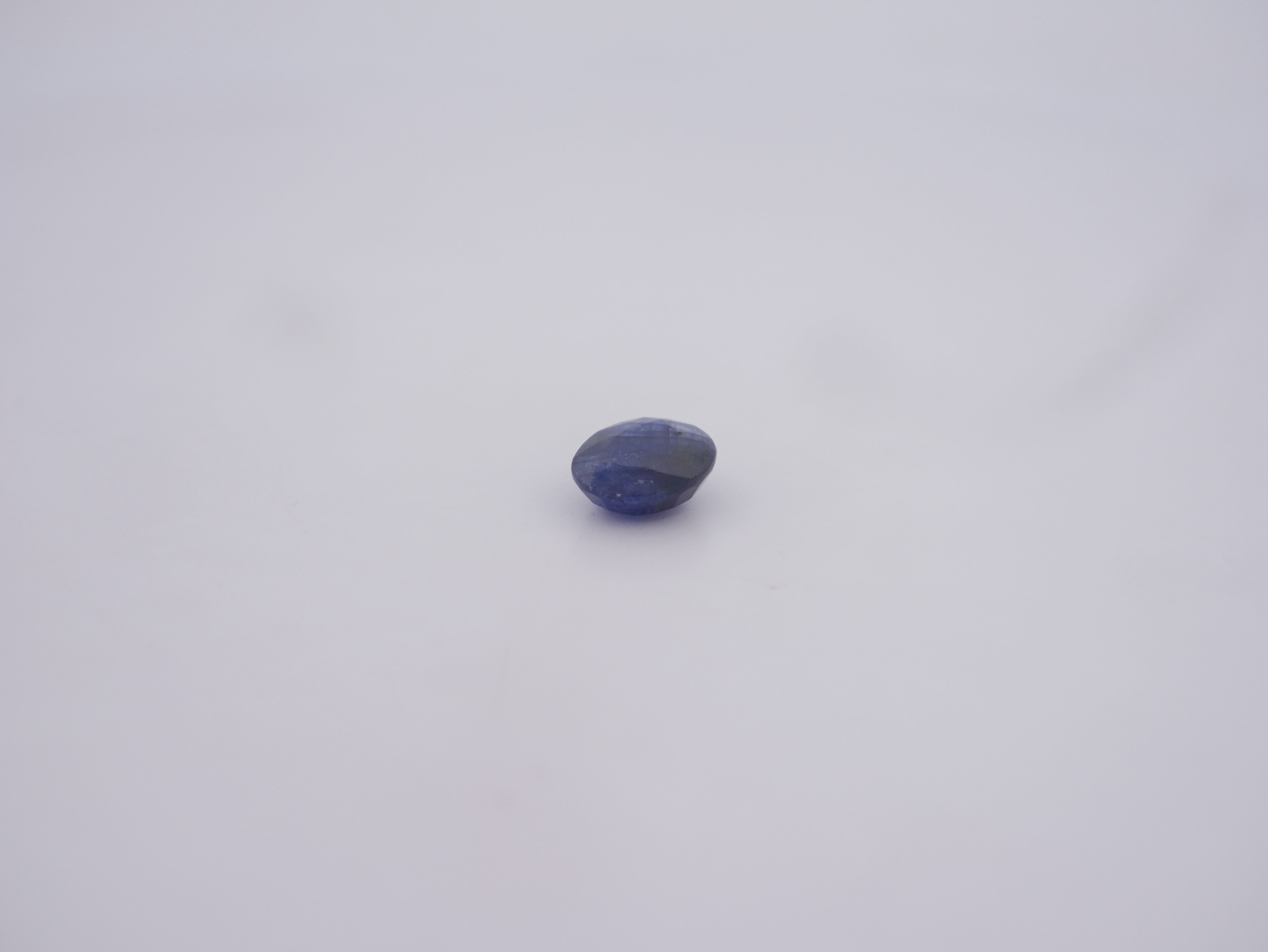 Bangkok Neelam - 05.49  Carat