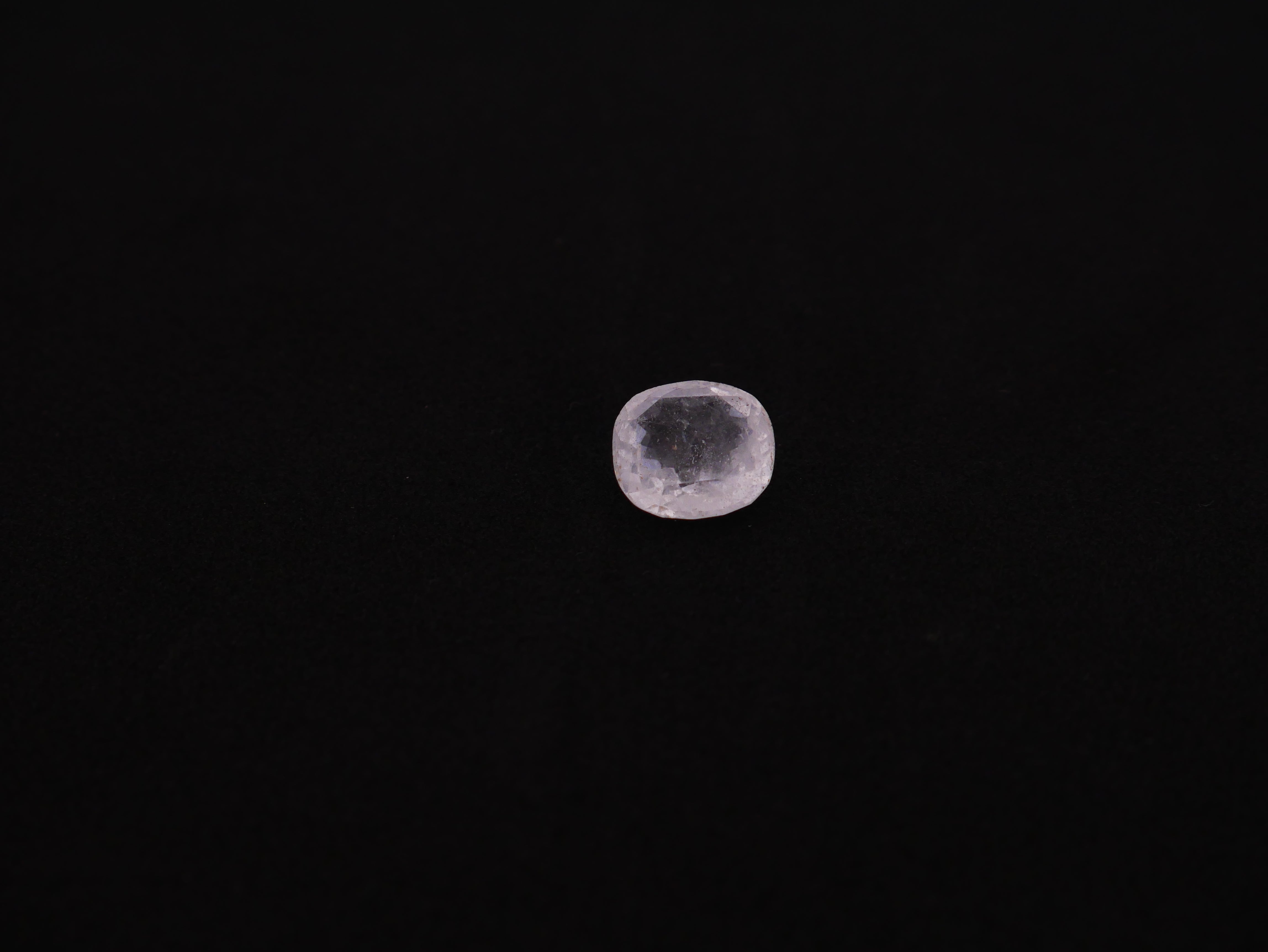 Sri Lanka White Sapphire - 08.18 Carat