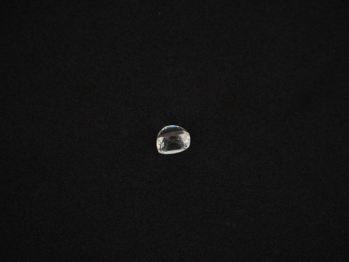 Sri Lanka White Sapphire - 07.36 Carat