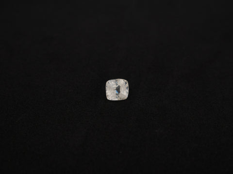 Sri Lanka White Sapphire - 07.36 Carat