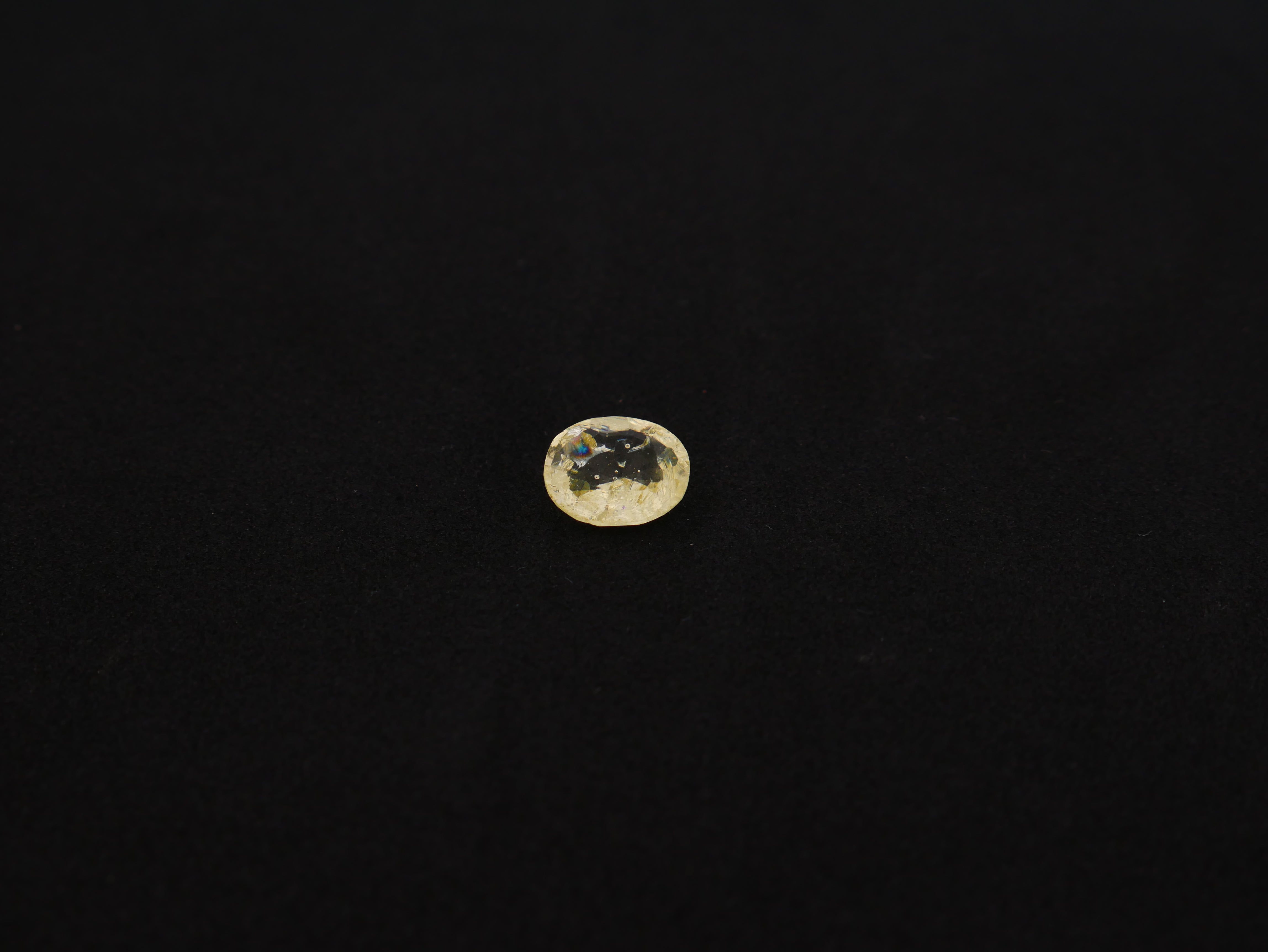 Srilanka  Pukhraj - 04.78 Carat