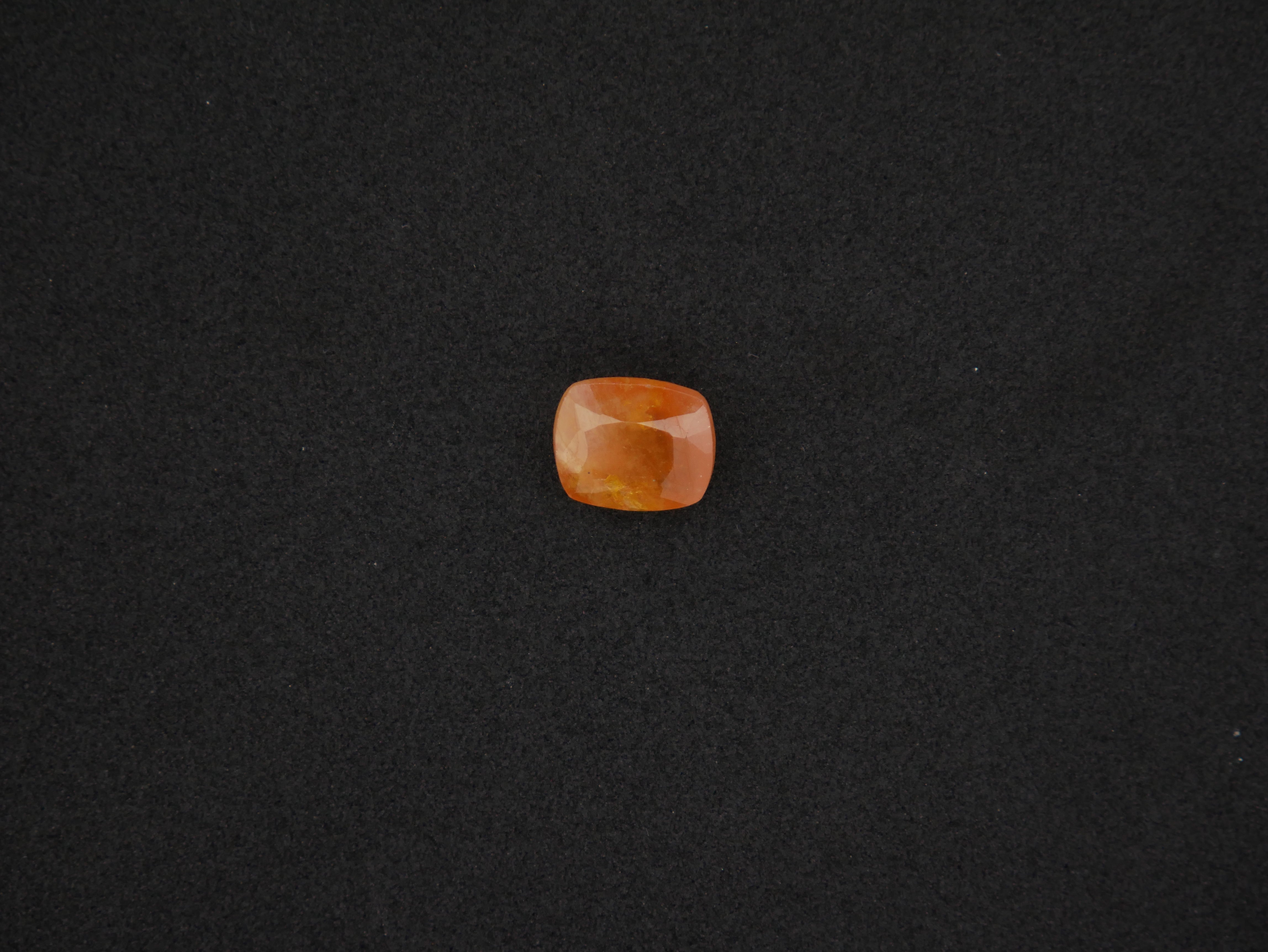 Srilanka Pukhraj - 07.19 Carat