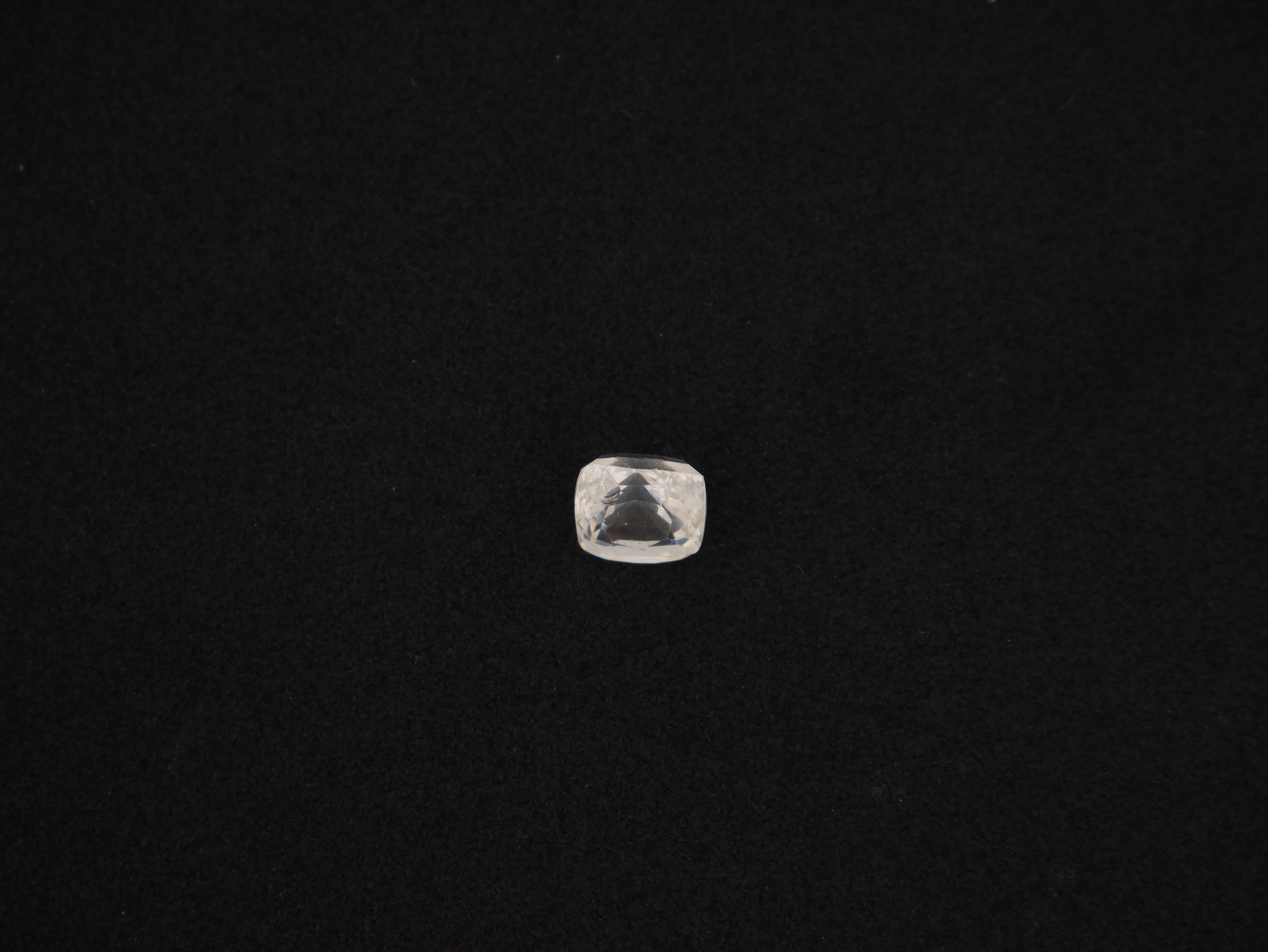 Sri Lanka White Sapphire - 08.29 Carat
