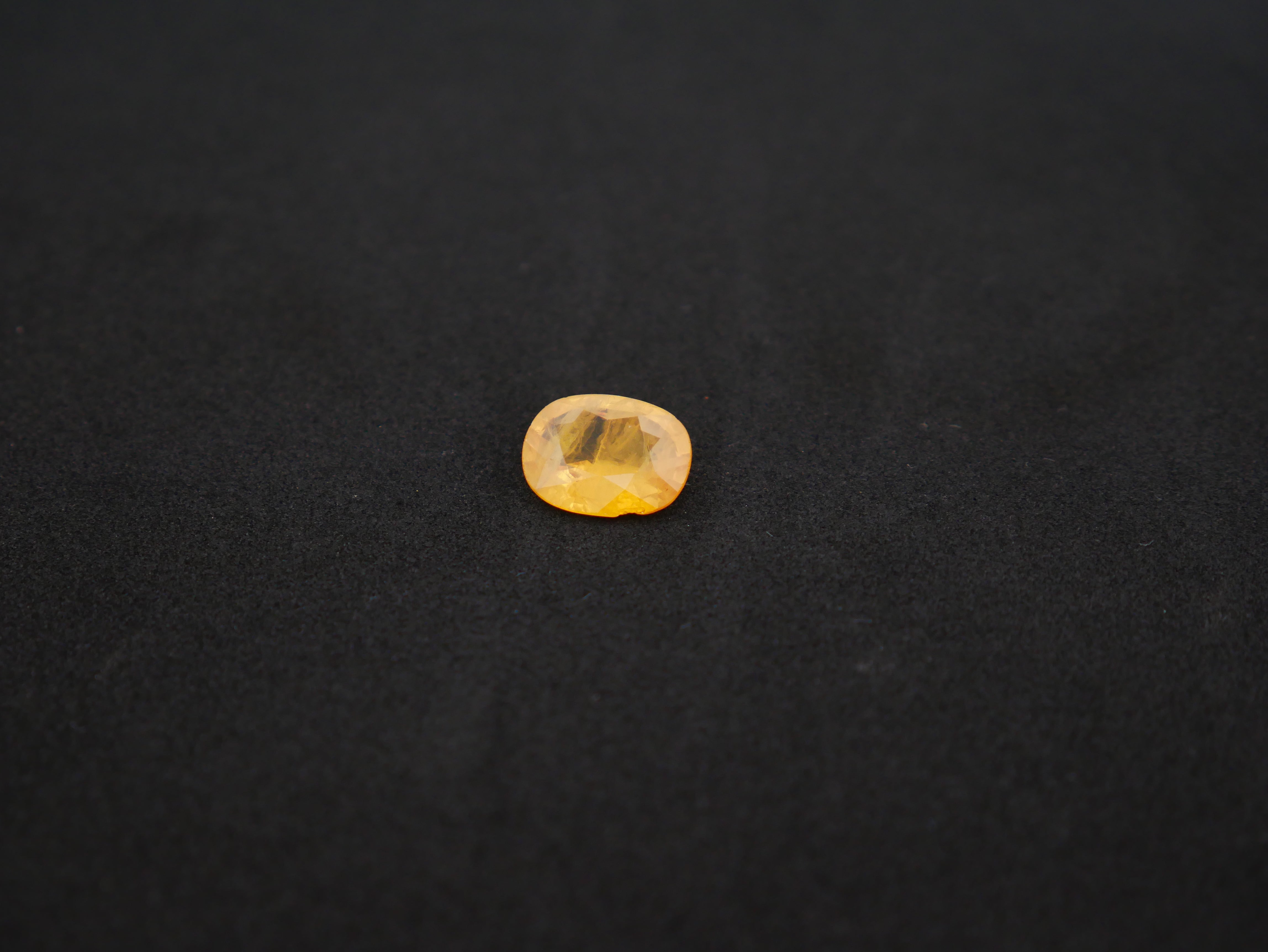 Bangkok Pukhraj - 06.04 Carat