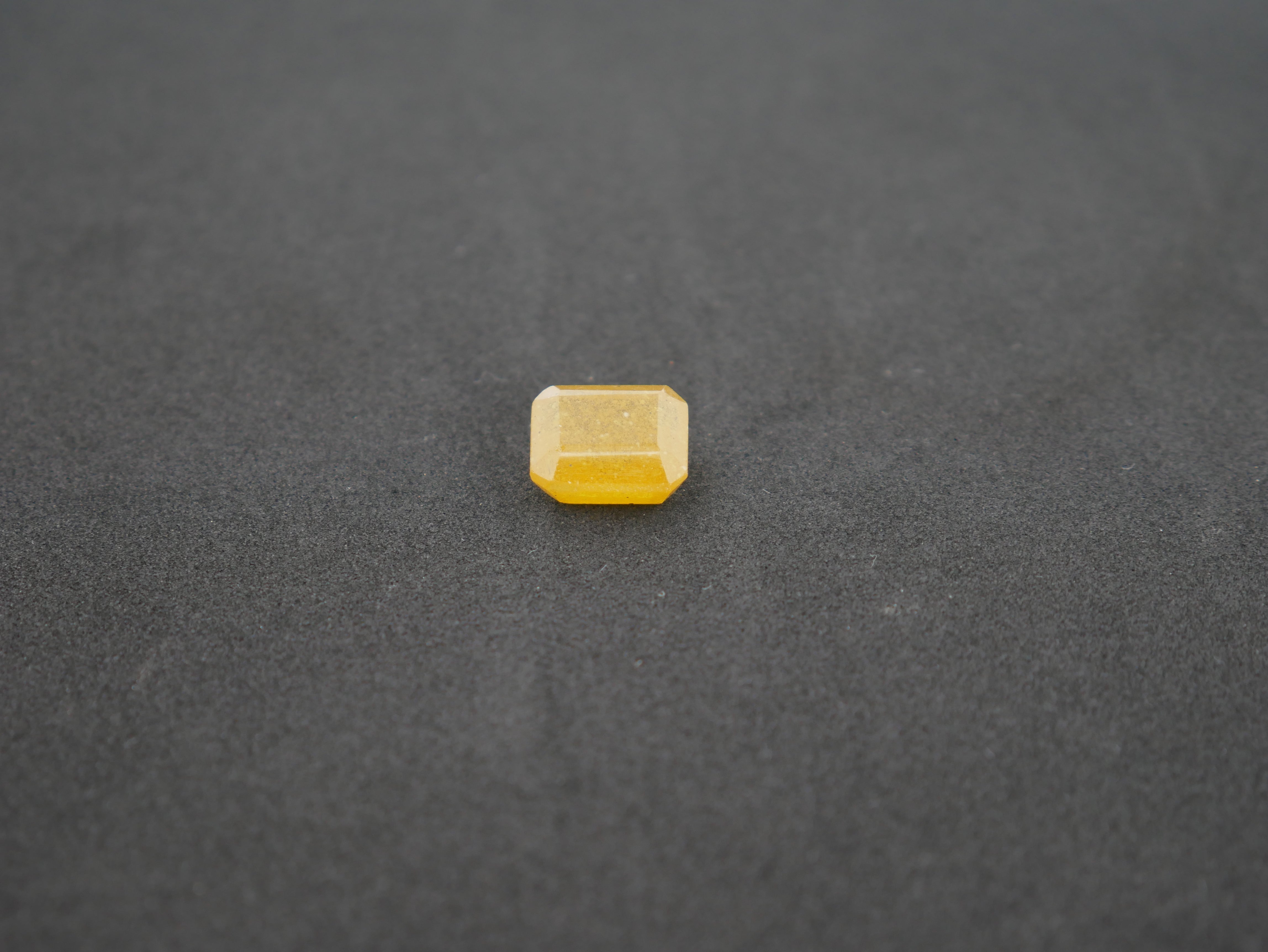 srilanka Pukhraj - 13.24 Carat
