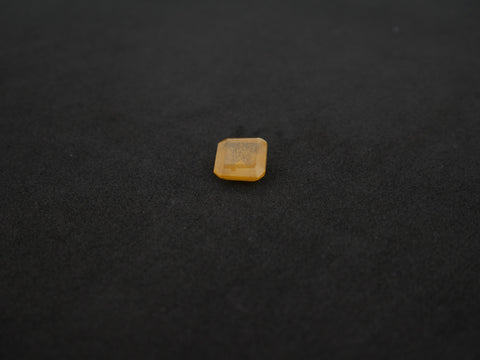 Bangkok Pukhraj - 09.10 Carat