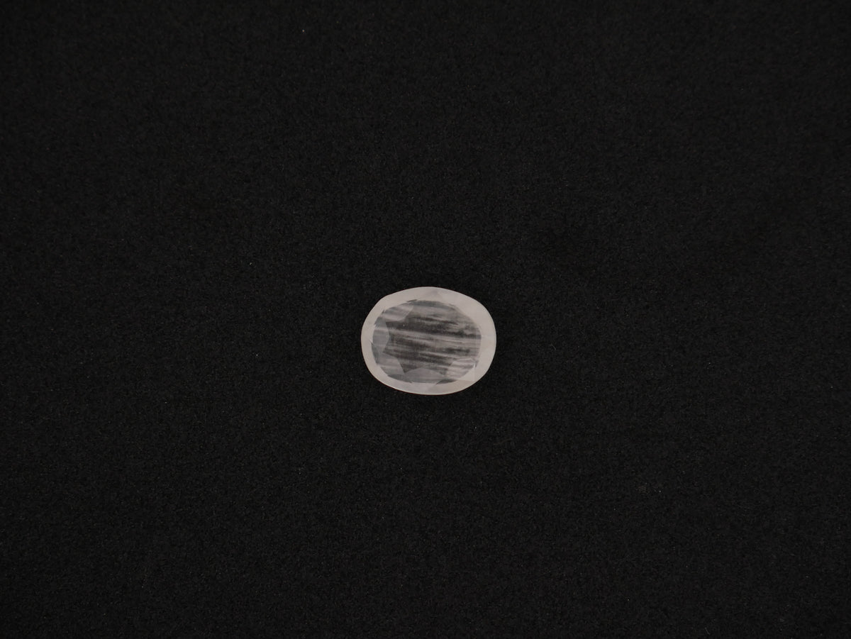 Sri Lanka White Sapphire - 06.92 Carat