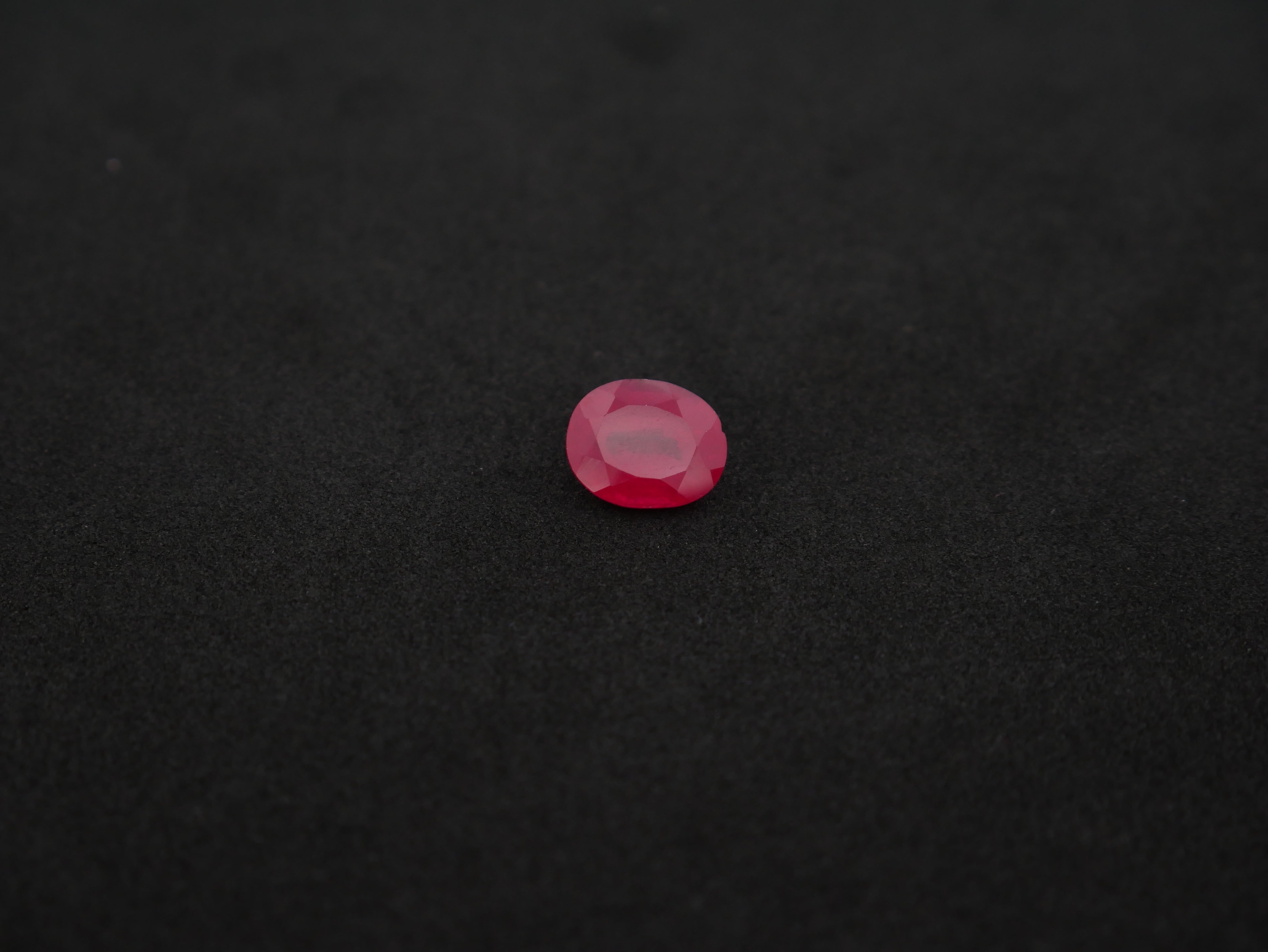 Myanmar Manik - 07.19 Carat