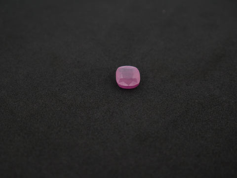 Myanmar Manik - 06.86 Carat