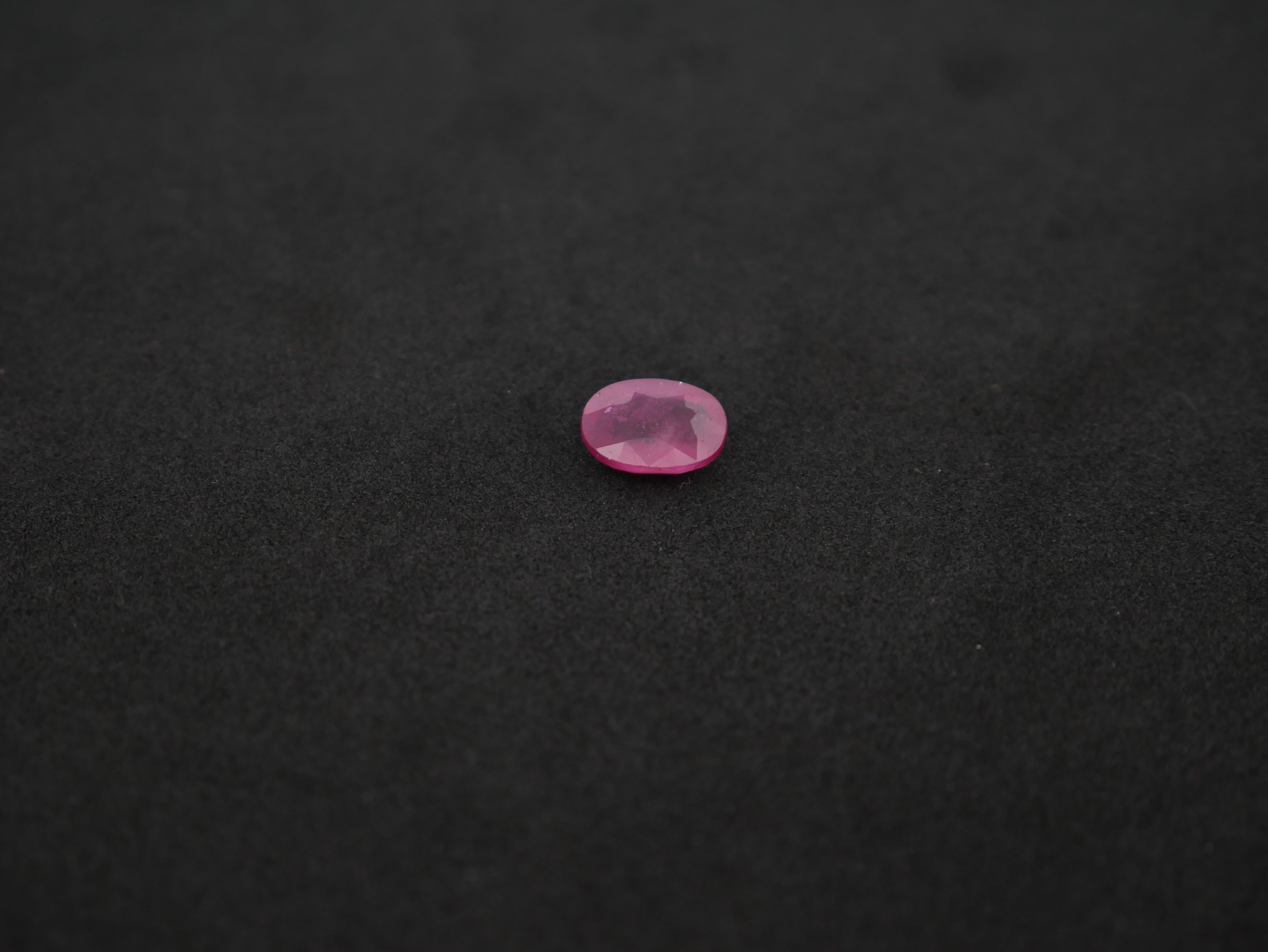 Myanmar Manik - 04.45 Carat