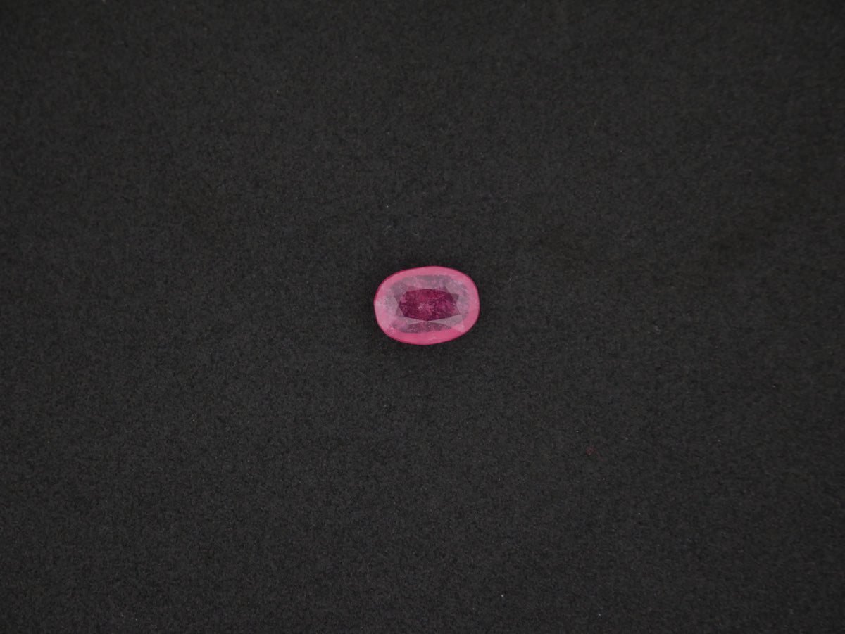 Myanmar Manik - 04.92 Carat