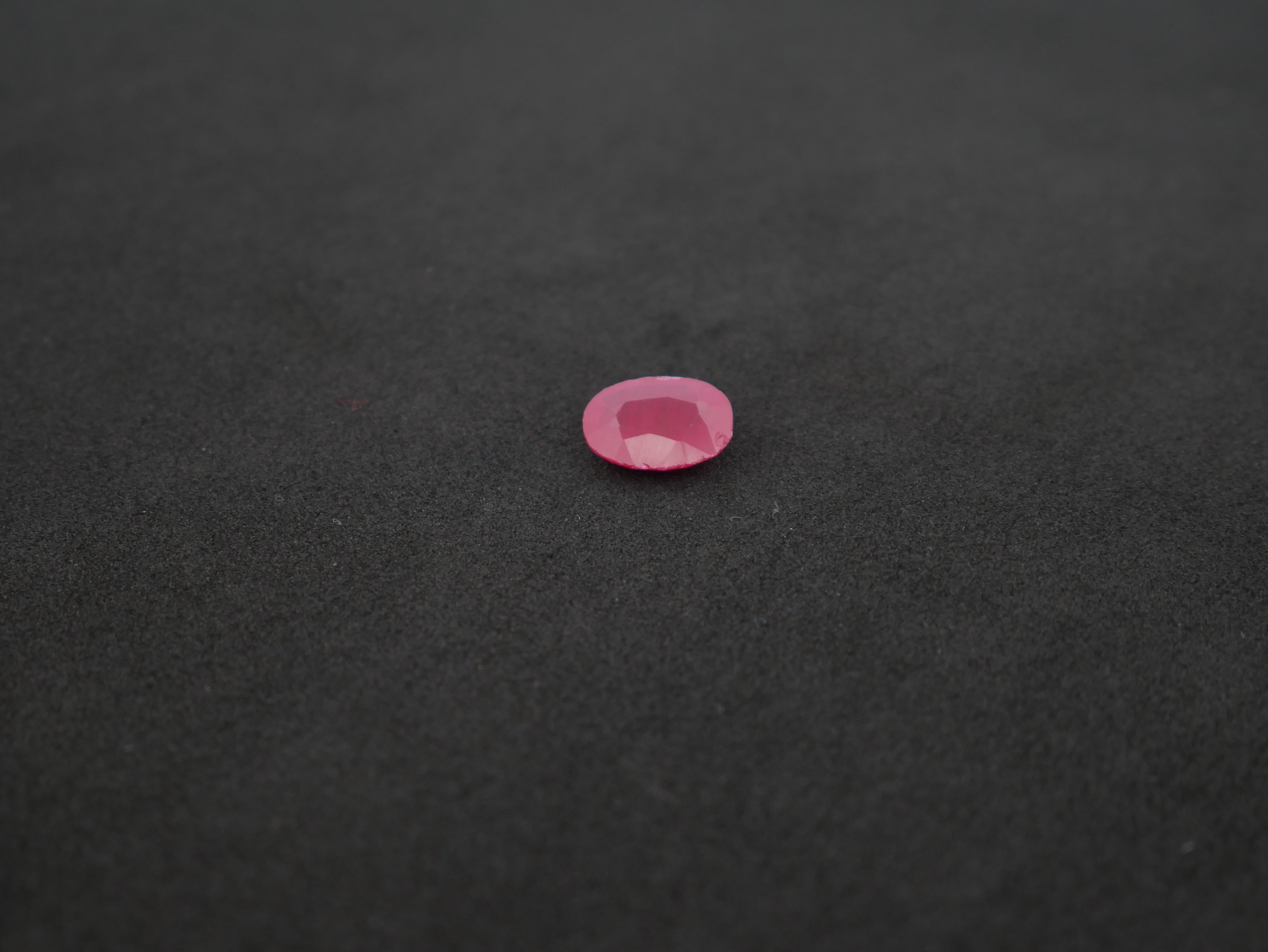 Myanmar Manik - 04.23 Carat