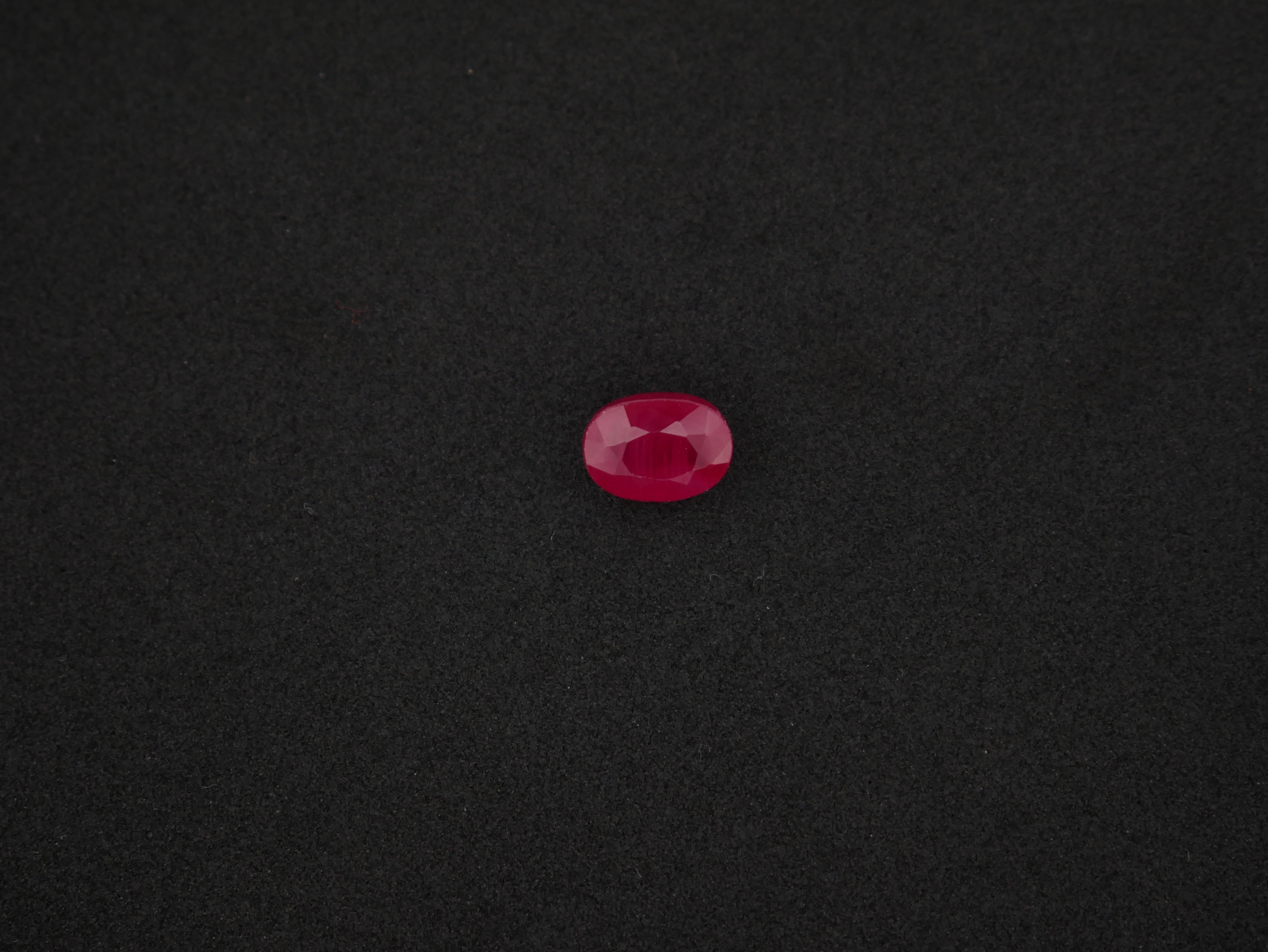 Myanmar Manik - 05.27 Carat
