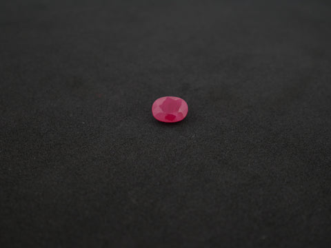 Myanmar Manik - 05.27 Carat