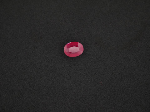 Myanmar Manik - 06.09 Carat