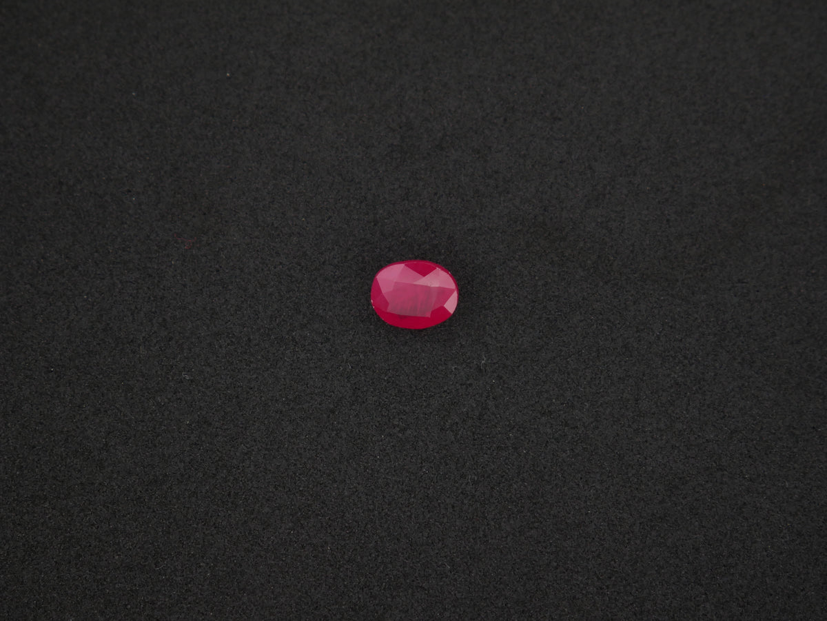 Myanmar Manik - 04.39 Carat