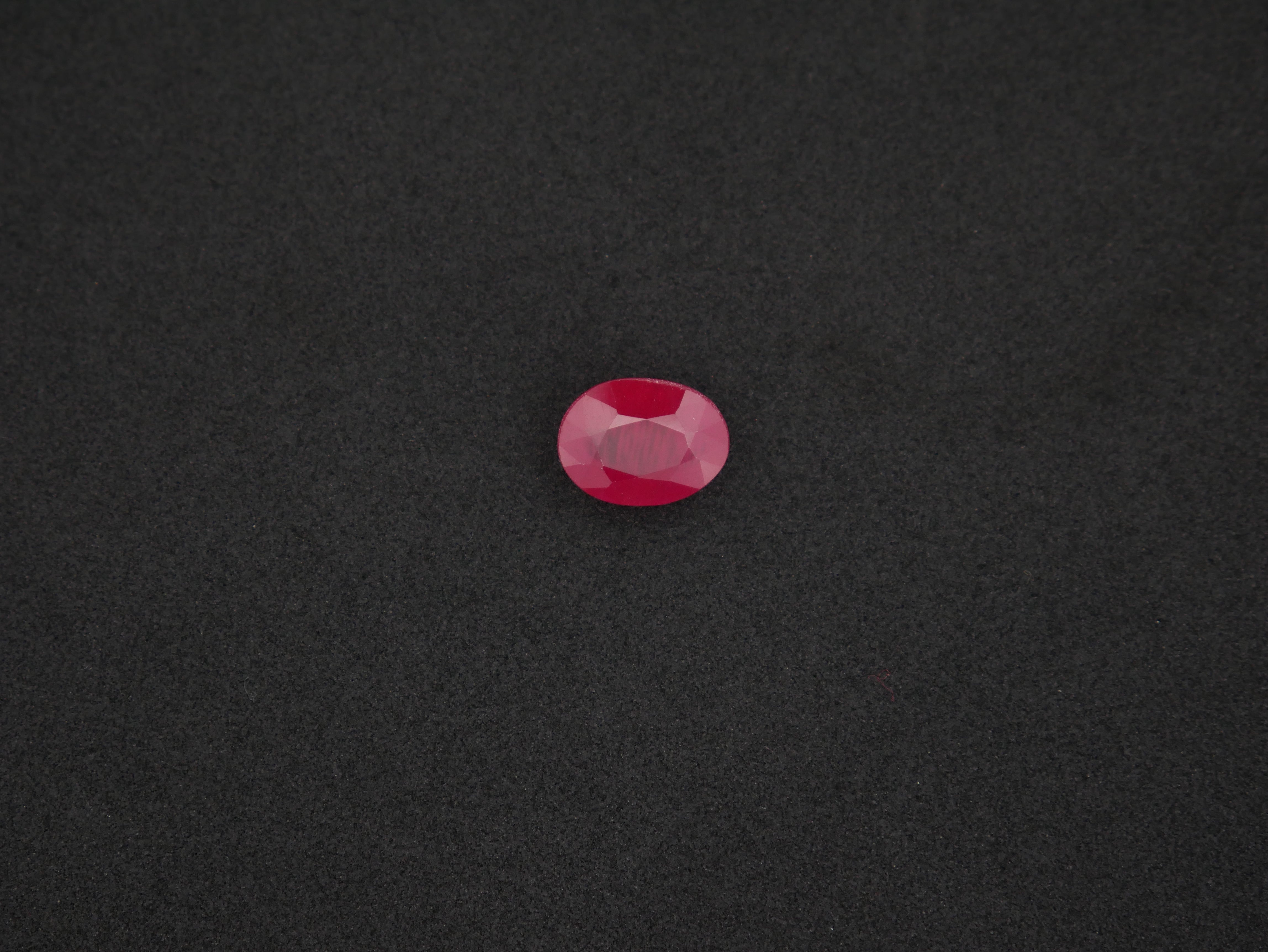 Myanmar Manik - 06.37 Carat