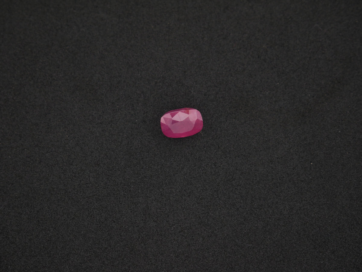 Myanmar Manik - 05.54 Carat