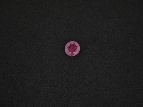 Madagascar Manik - 04.39 Carat