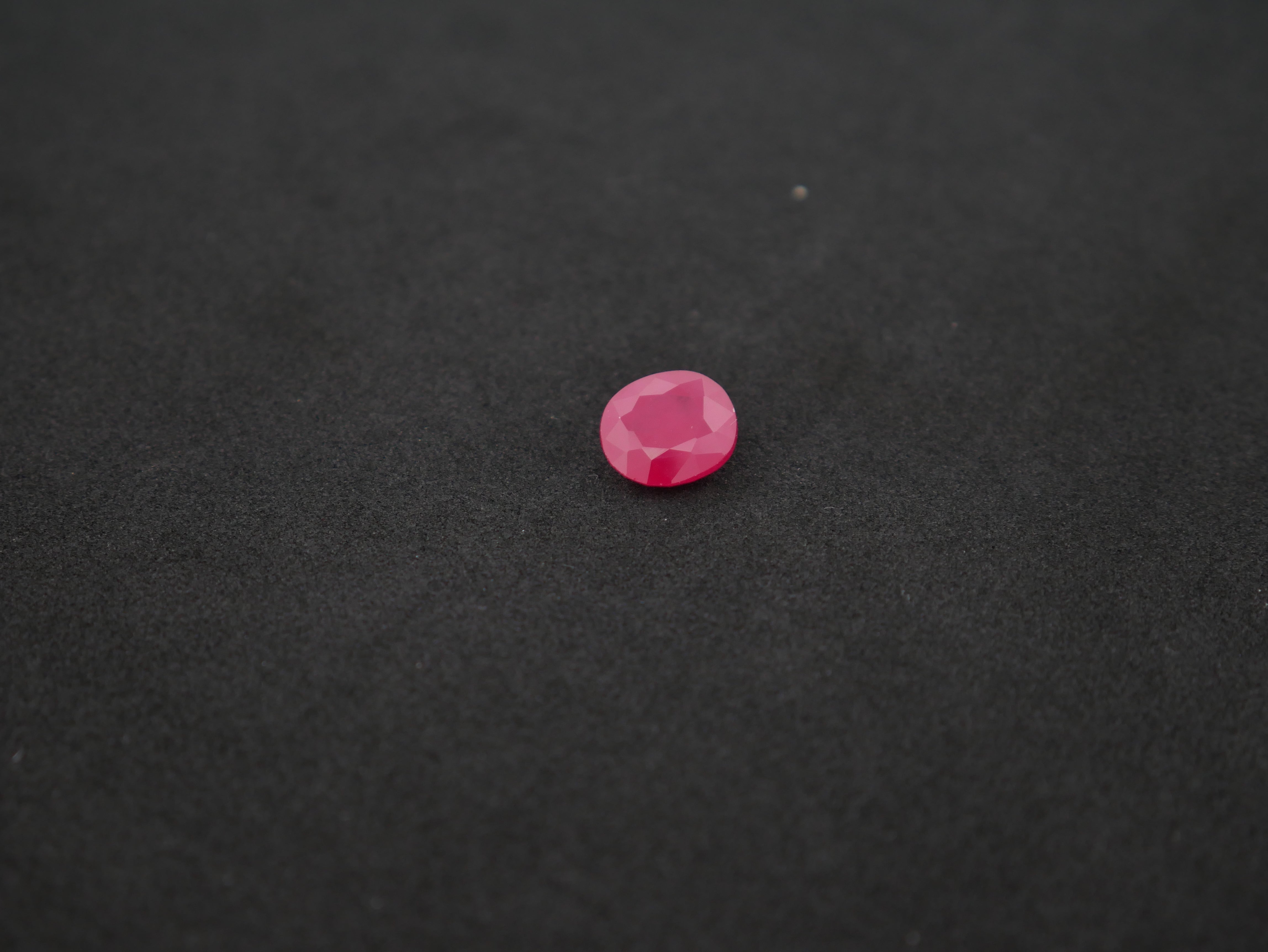 Myanmar Manik - 05.43 Carat