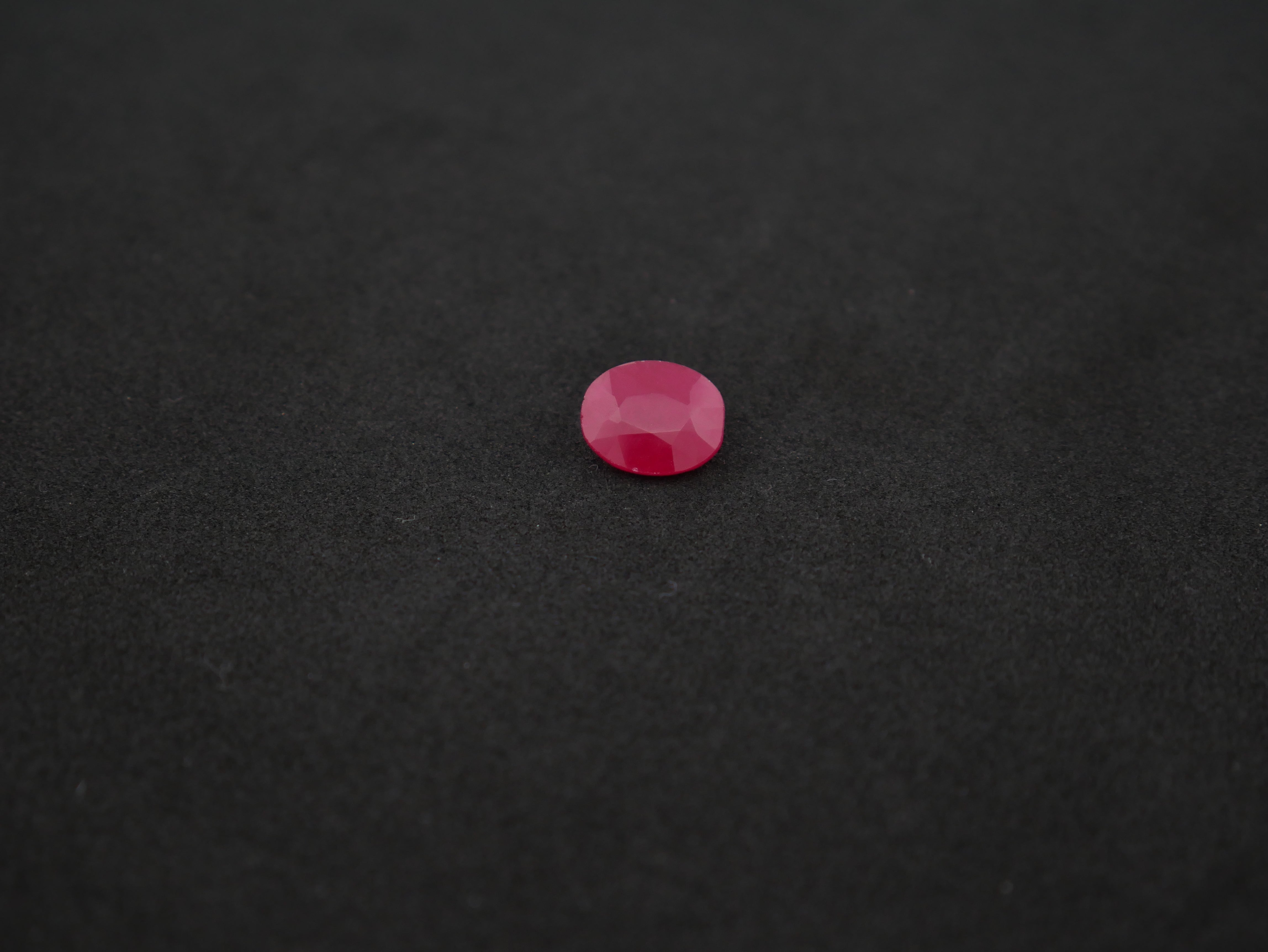 Myanmar Manik - 05.54 Carat