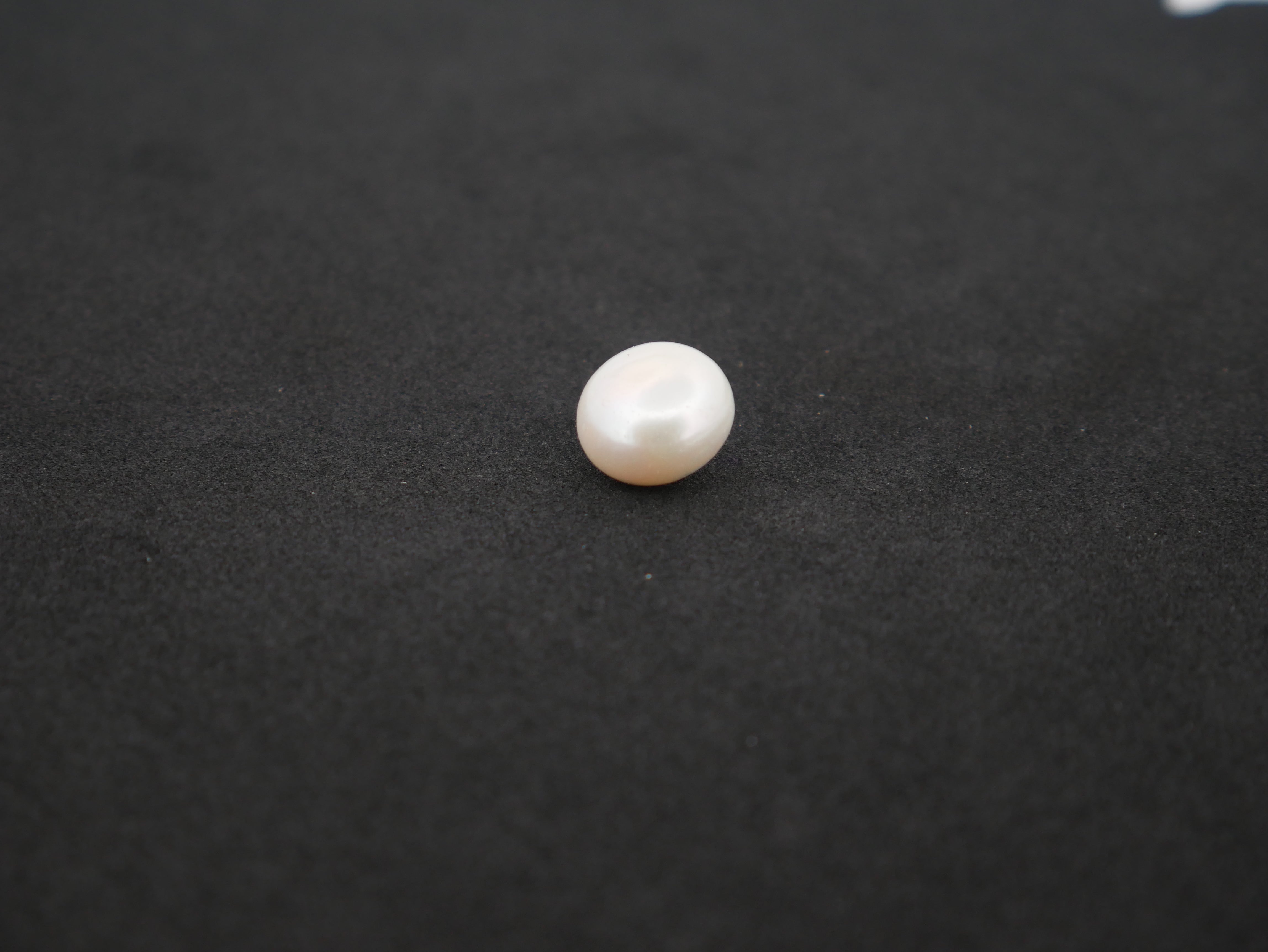 South Sea Moti - 09.77 Carat