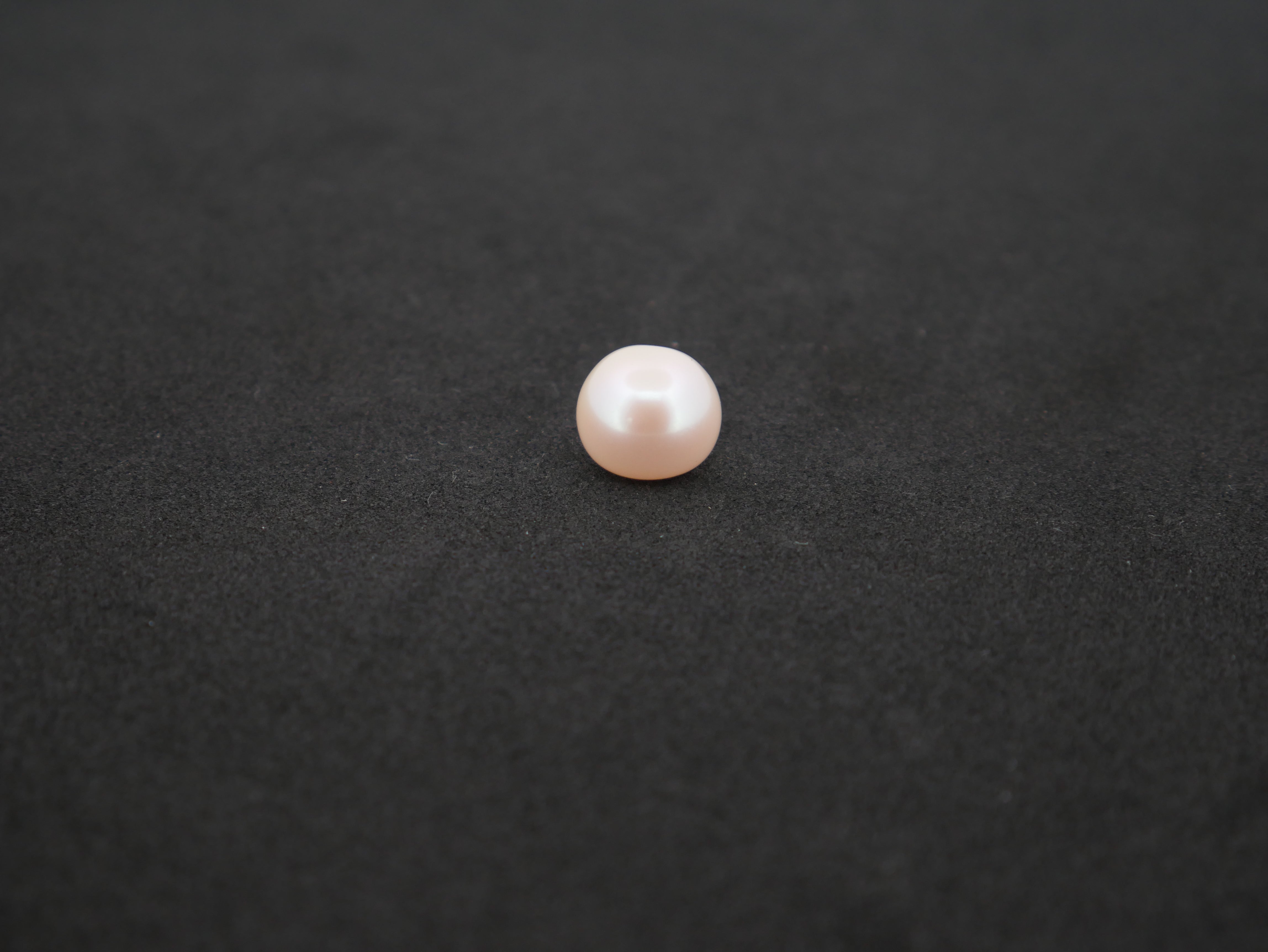 South Sea Moti - 09.80 Carat