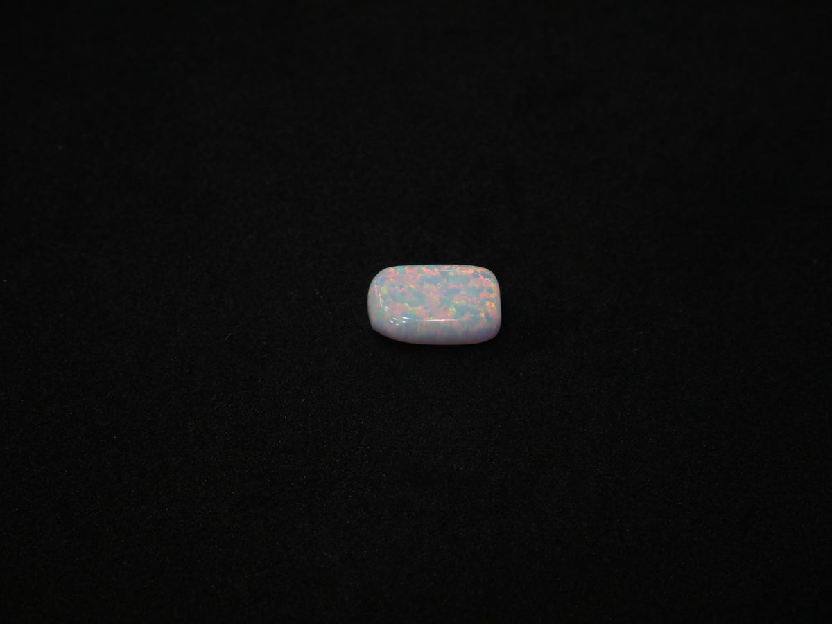 Australia Opal - 05.54 Carat
