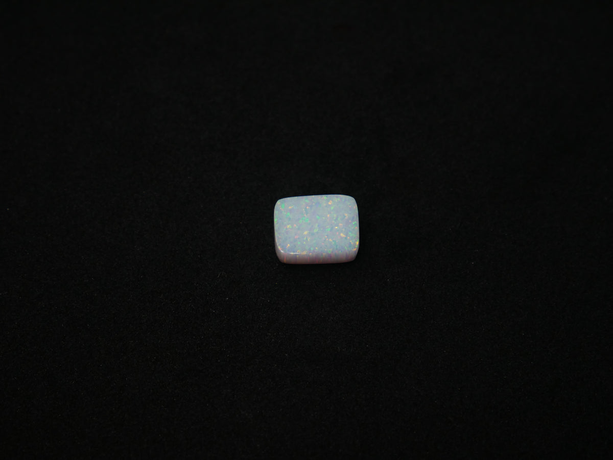 Australia Opal - 05.54 Carat