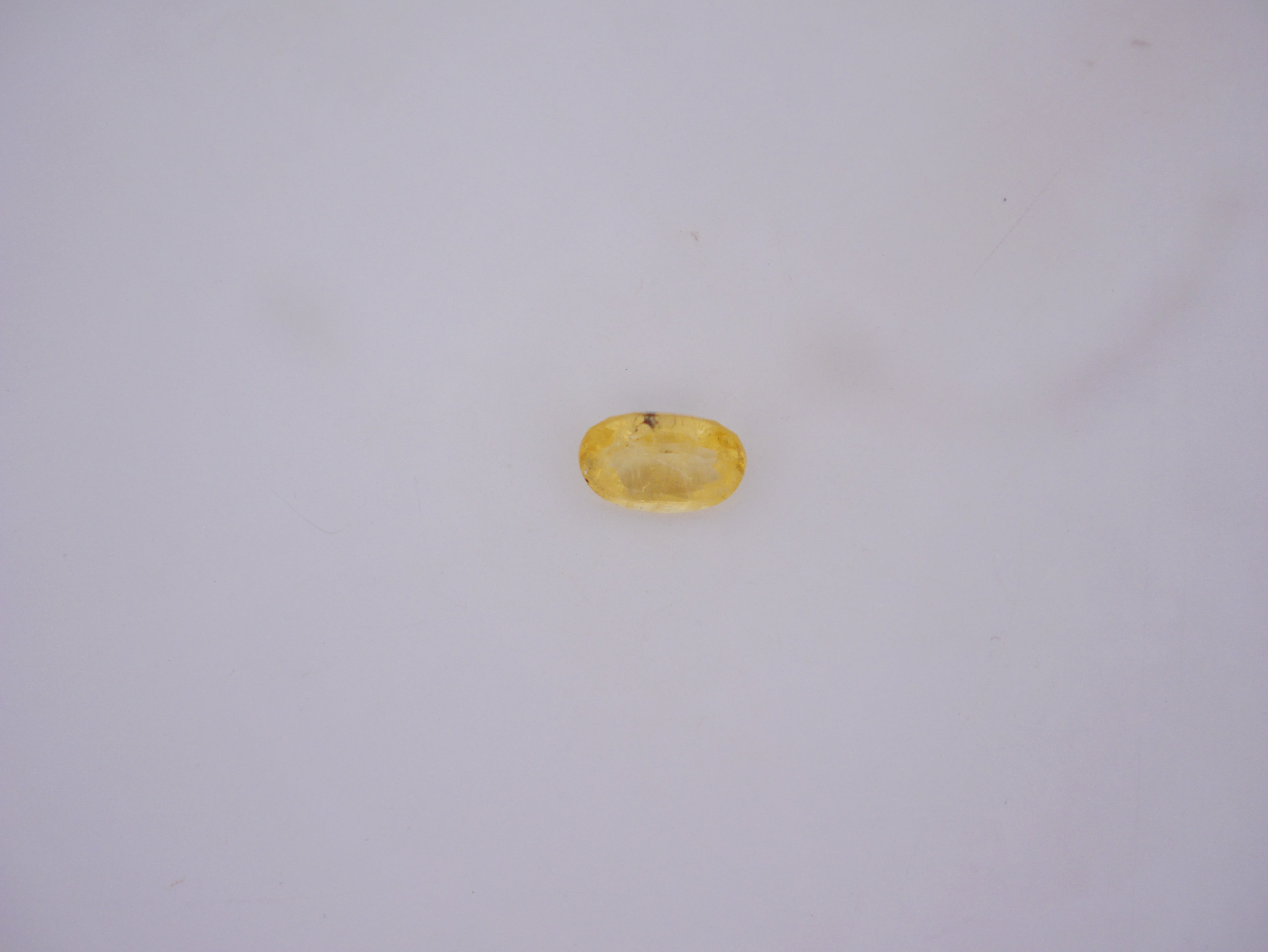 Bangkok Pukhraj - 04.00 Carat