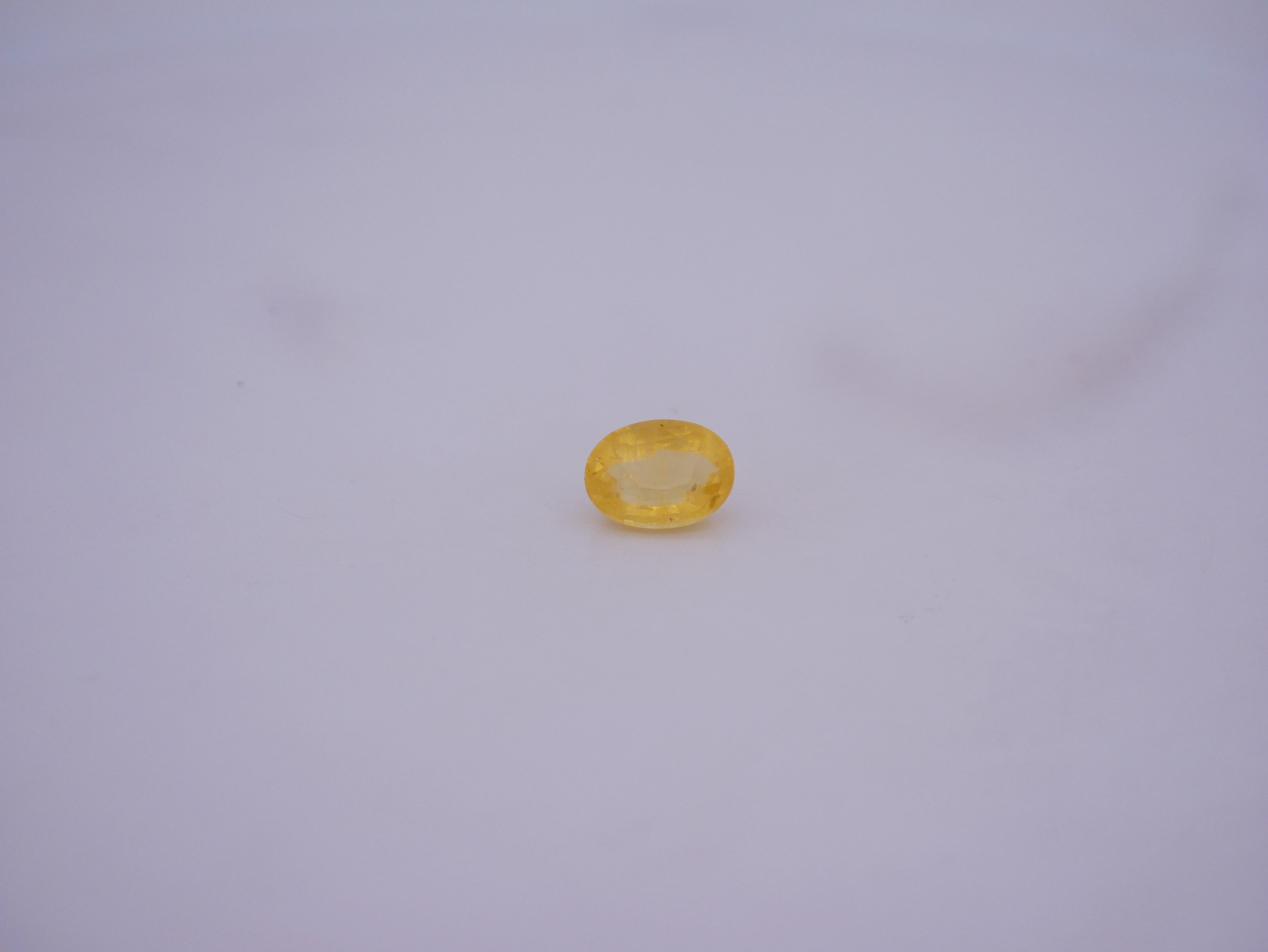 Bangkok Pukhraj - 03.95 Carat