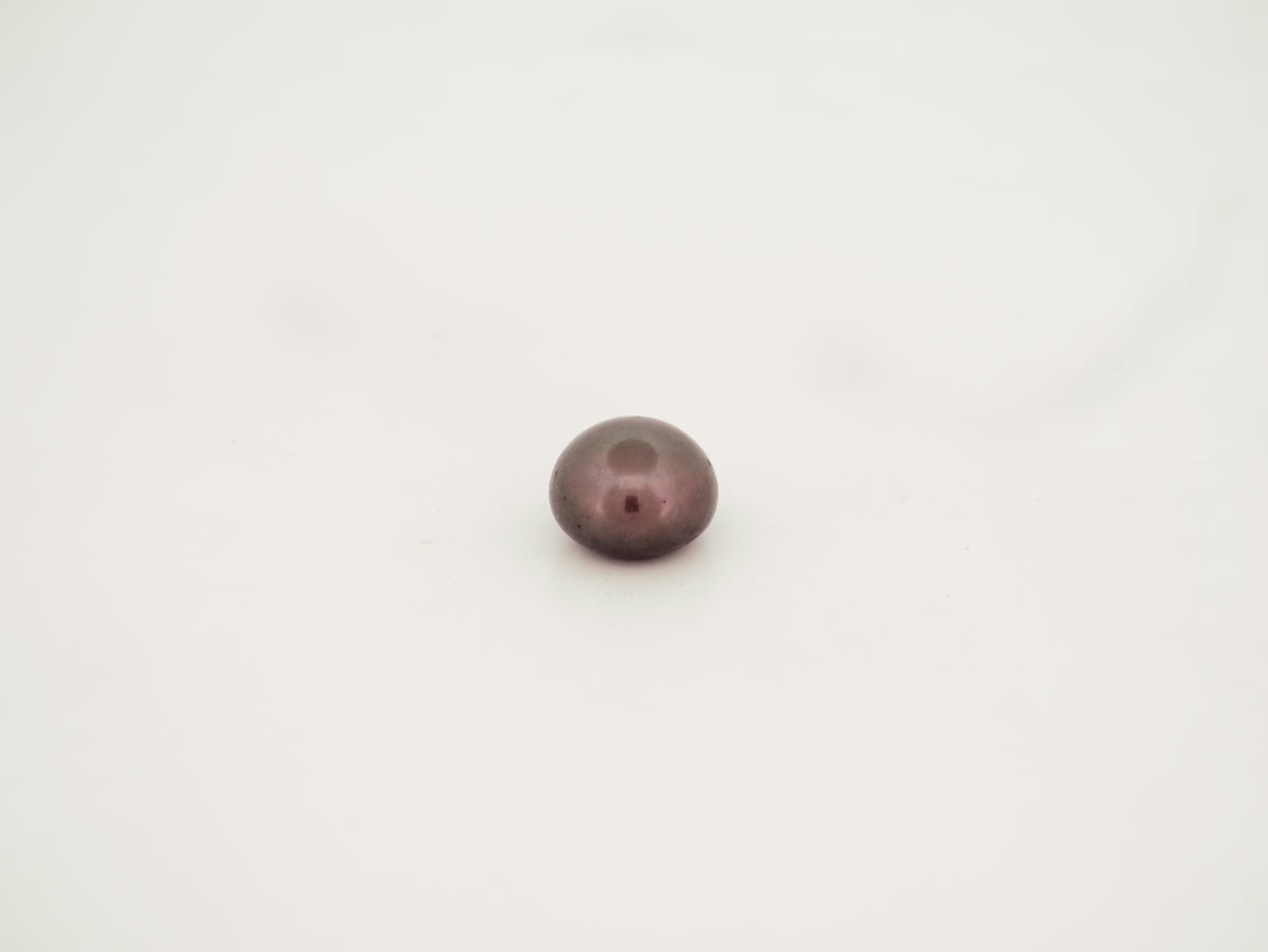 South Sea Black Moti - 10.00 Carat