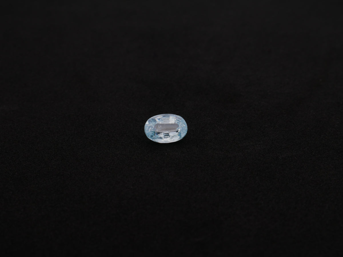 Australia Zercon - 06.75 Carat